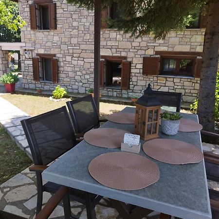 Cosy Lake House, Μια Ανάσα Πριν Τη Λίμνη Kalivia  Exterior foto